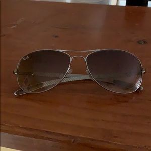Excellent condition RAY BAN sunglasses